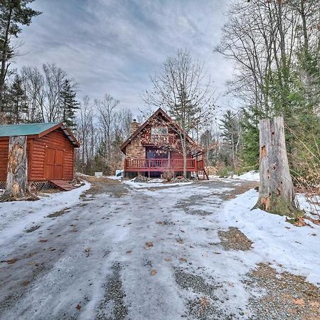 فيلا Secluded Johnsburg Retreat With Hot Tub And Fire Pit المظهر الخارجي الصورة