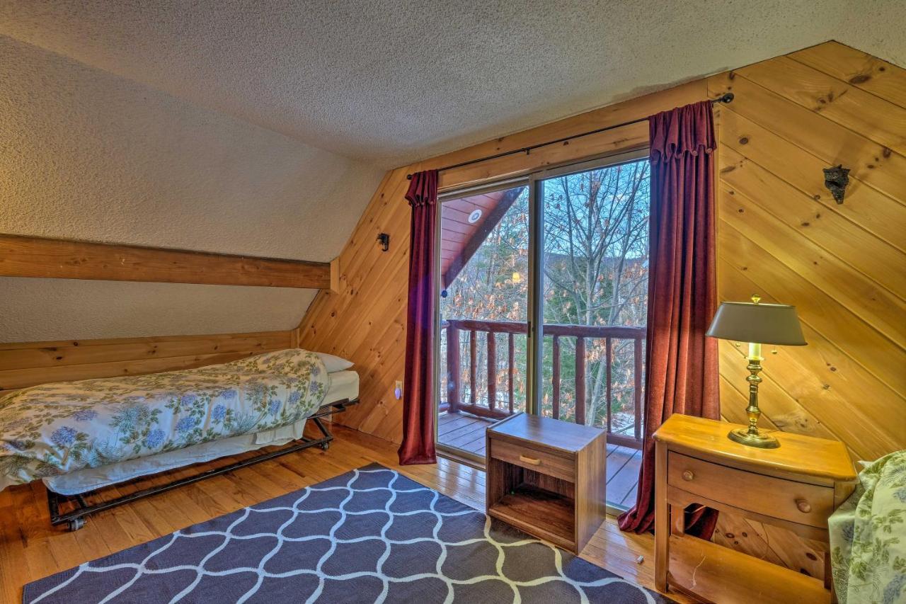 فيلا Secluded Johnsburg Retreat With Hot Tub And Fire Pit المظهر الخارجي الصورة